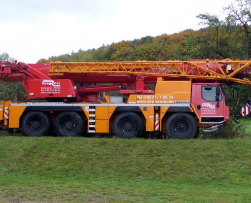 Fahrzeug aus unserem Fuhrpark | Kranvermietung Robert Reitz
